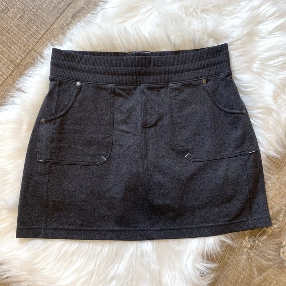 Athleta Pull-On Skirt With Shorts Dark Gray Size M